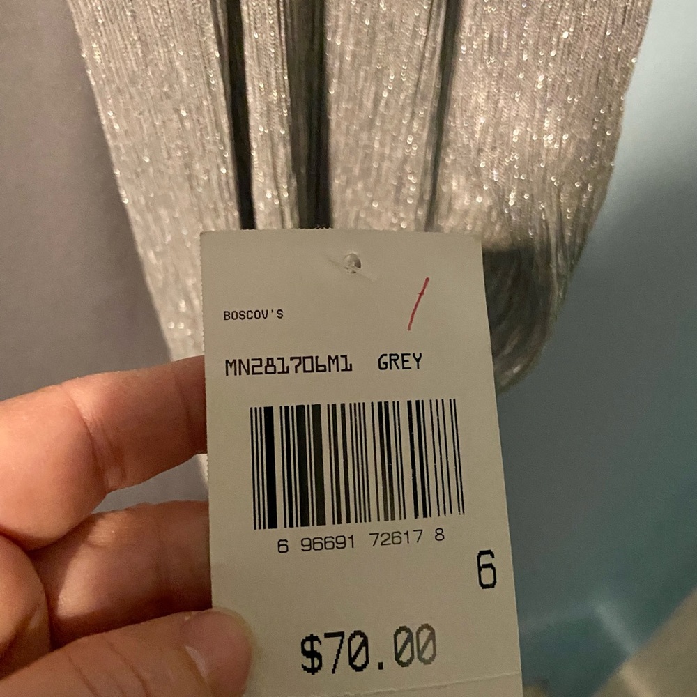 Silver / Gray Holiday dress.  Size 6. Connected Apparel brand, made in Mexico - Picture 4 of 5